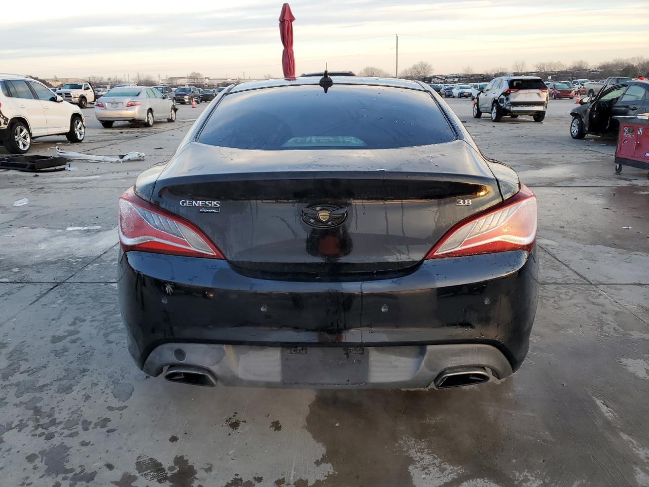 2013 Hyundai Genesis - Image 6