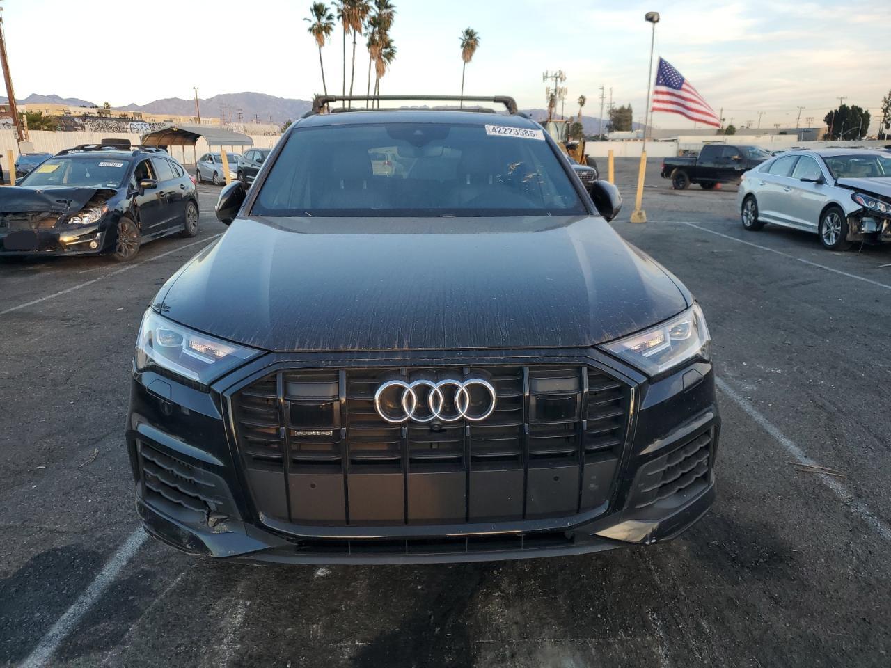 2021 Audi Q7 - Image 5