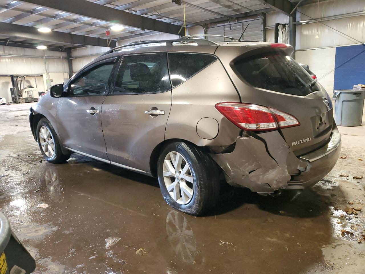 2011 Nissan Murano - Image 2