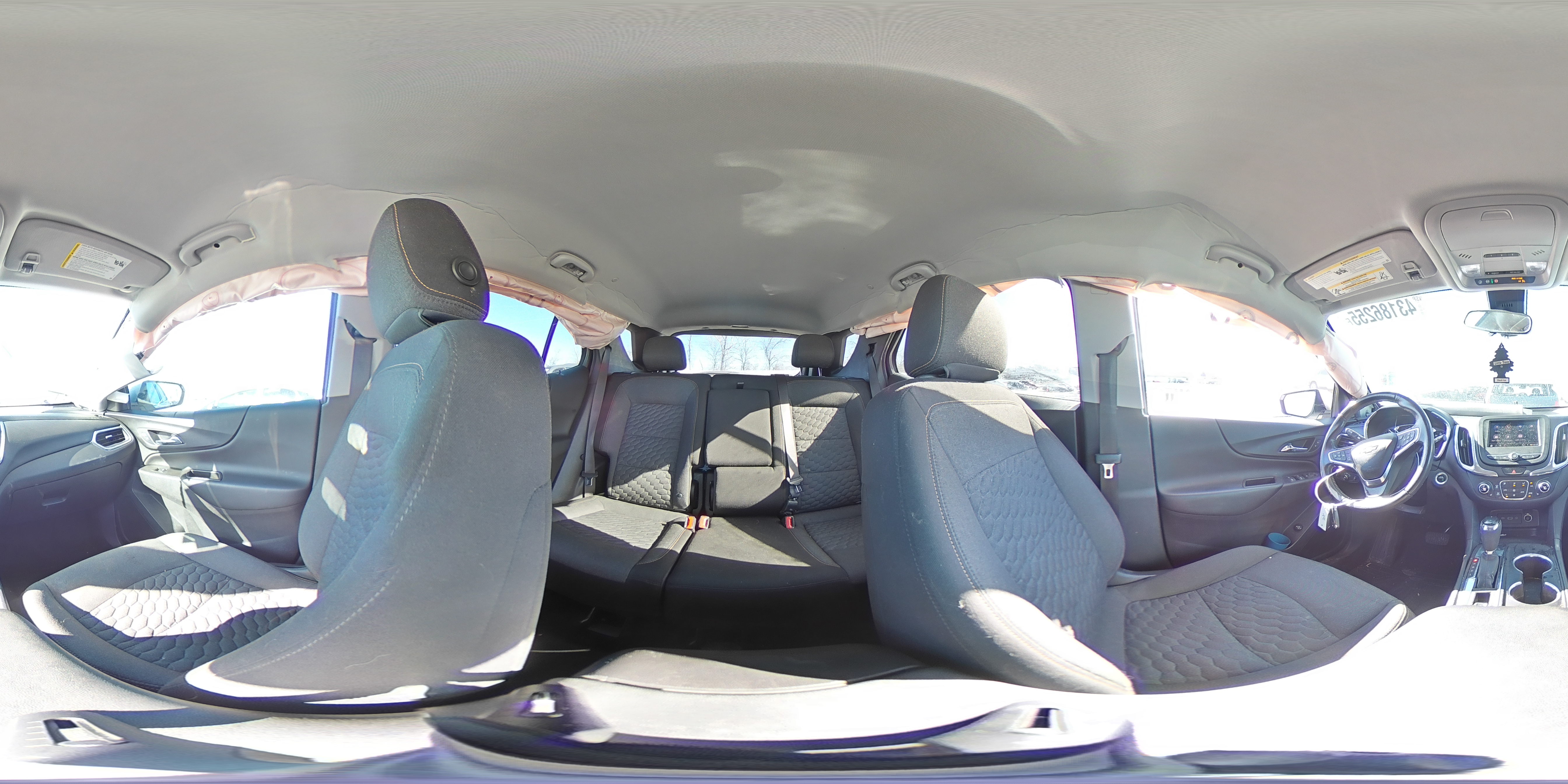 2021 Chevrolet Equinox - Image 13