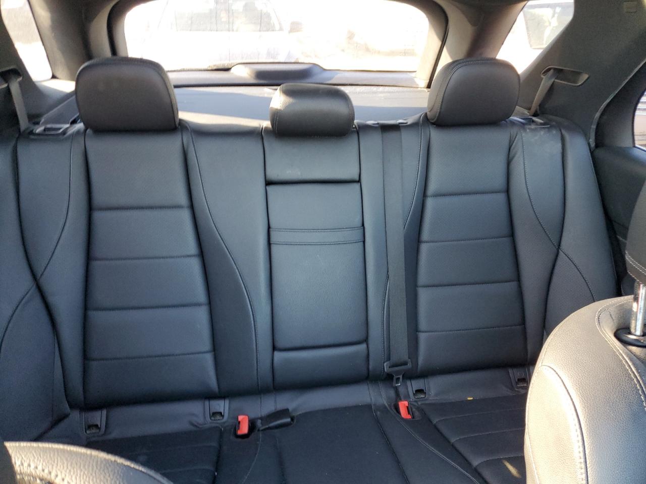 2020 Mercedes-Benz GLE - Image 10