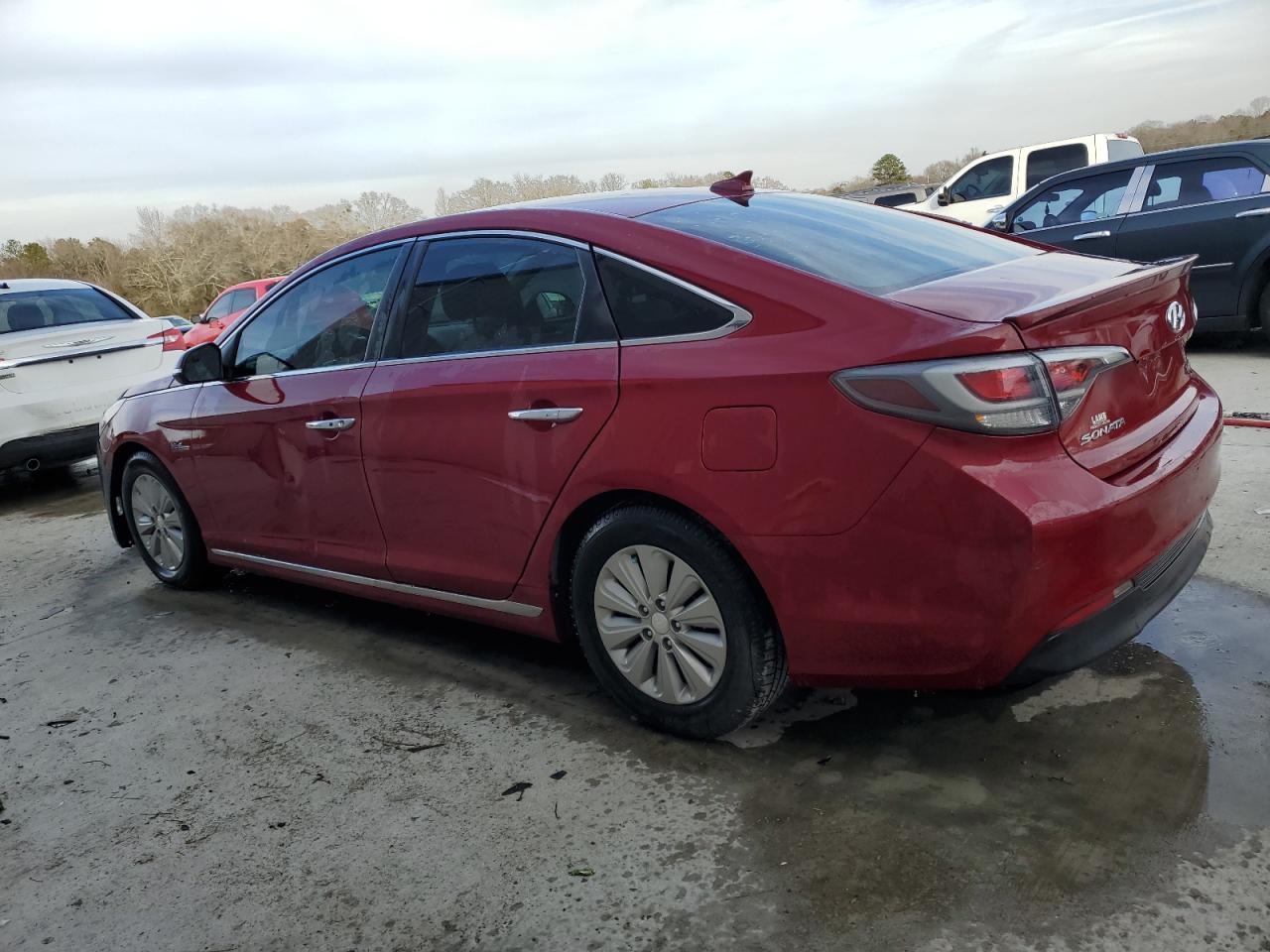 2016 Hyundai Sonata - Image 2