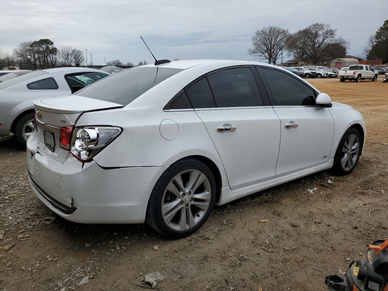 2015 Chevrolet Cruze - Image 3