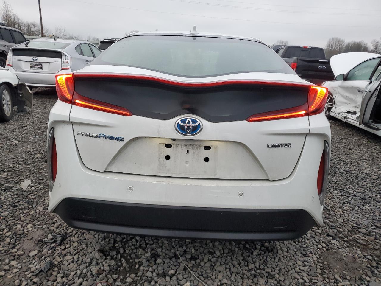 2021 Toyota Prius - Image 6