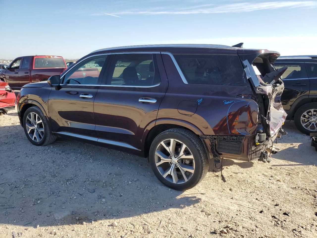 2022 Hyundai Palisade - Image 2