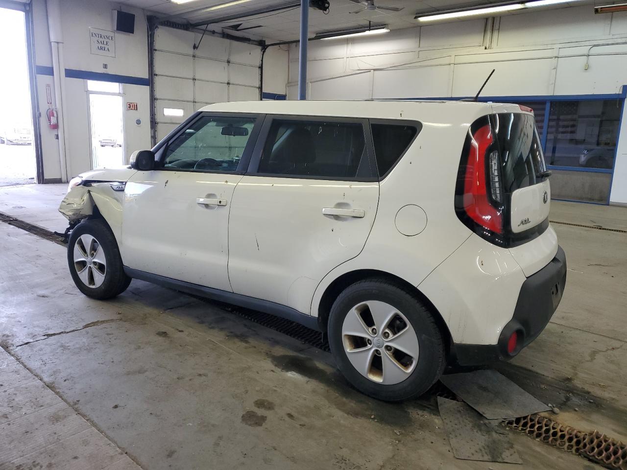 2016 Kia Soul - Image 2