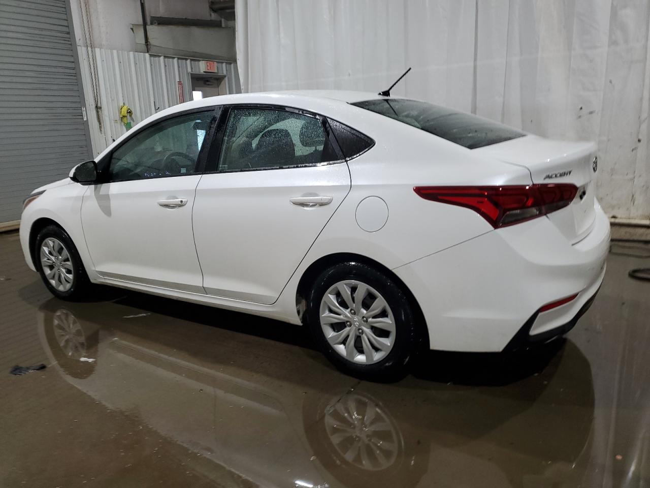 2022 Hyundai Accent - Image 2