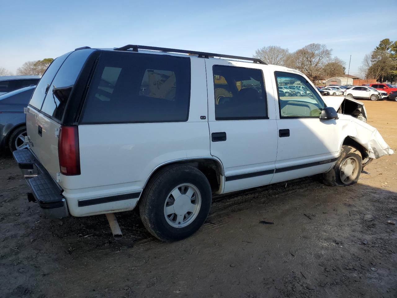 1999 GMC Yukon - Image 3
