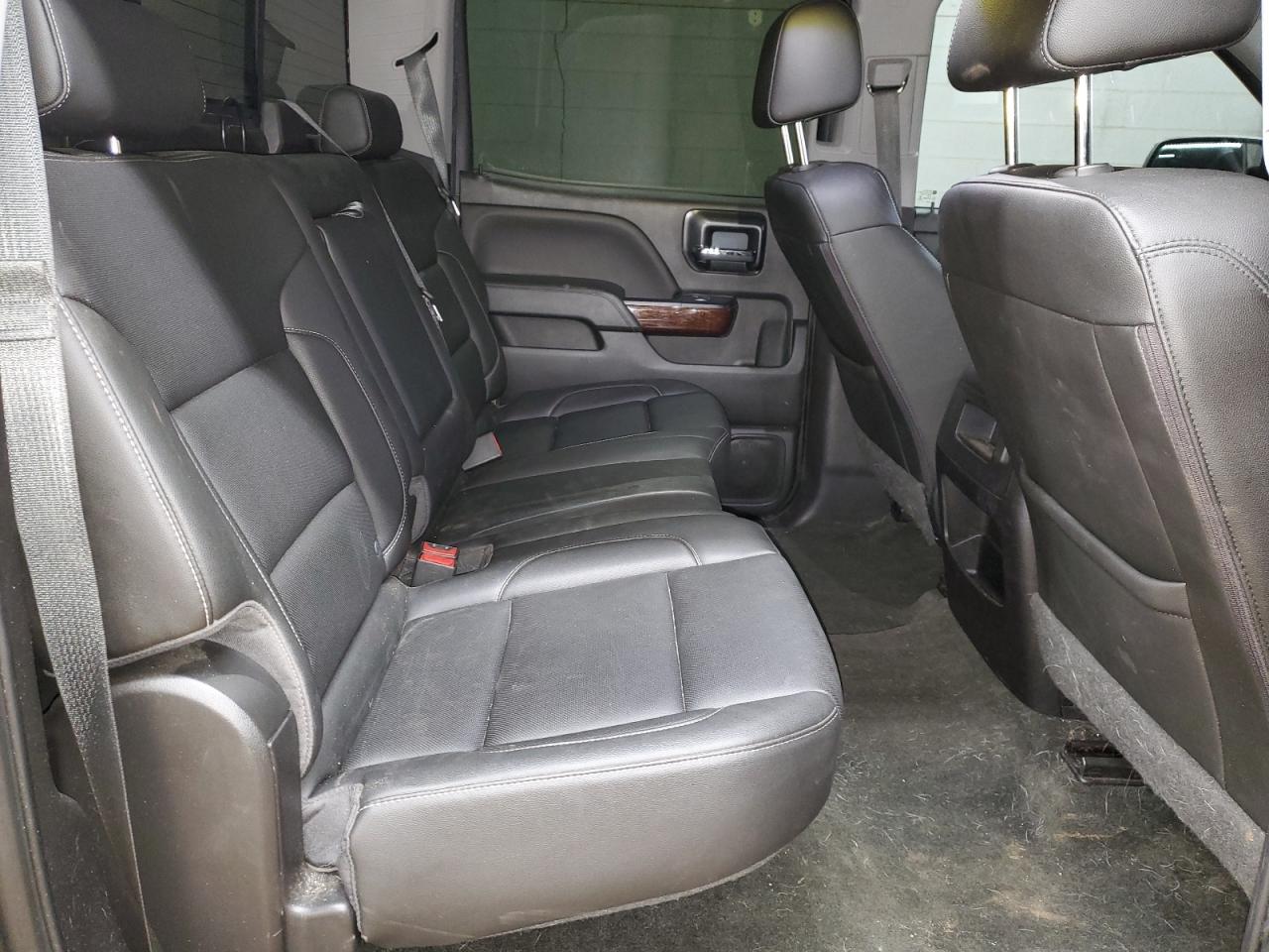 2018 GMC Sierra - Image 10