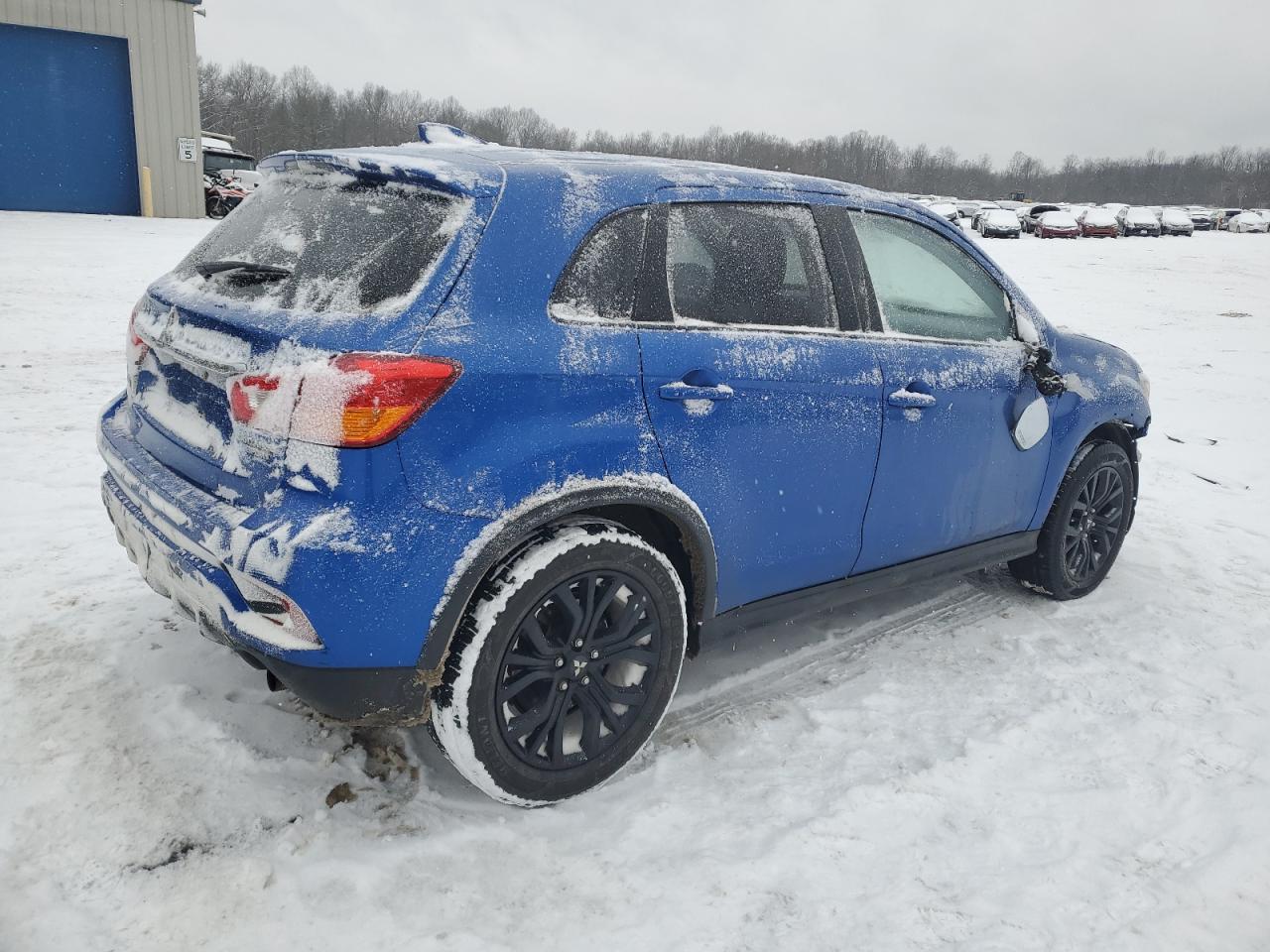 2018 Mitsubishi Outlander - Image 3