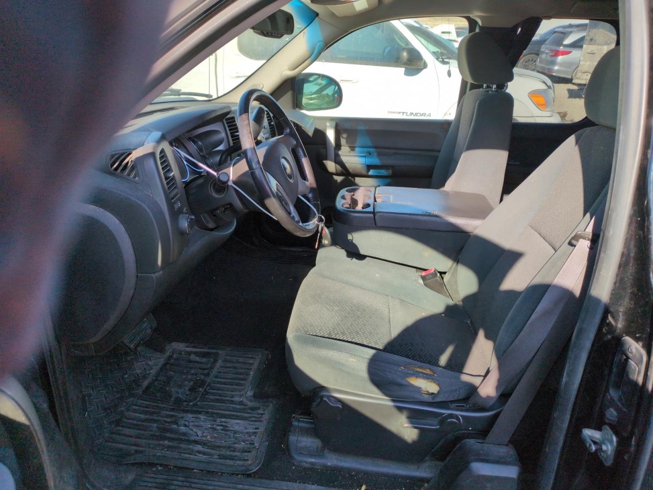2007 Chevrolet Silverado - Image 7