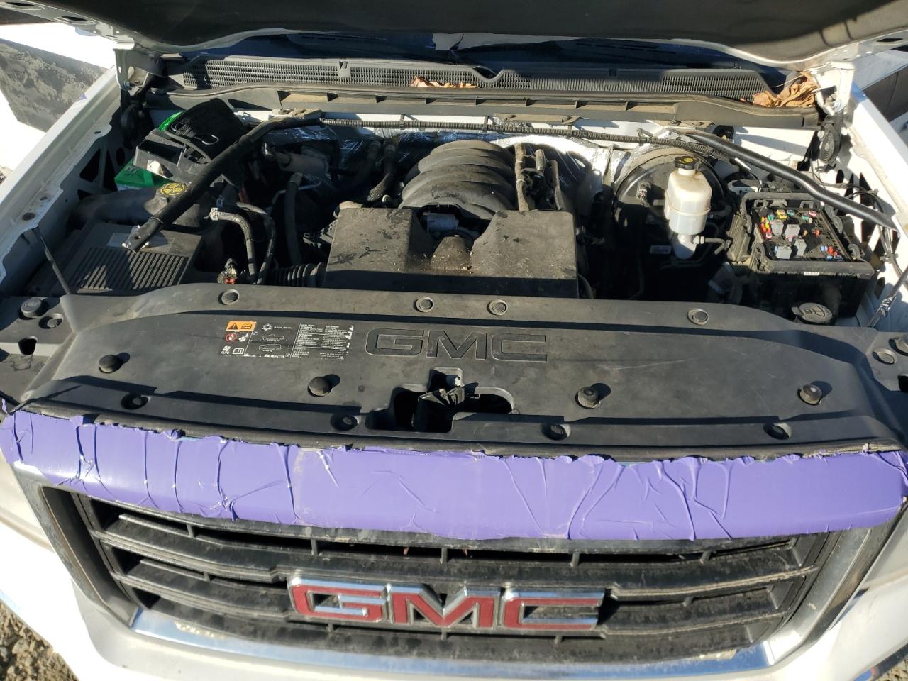 2015 GMC Sierra - Image 11