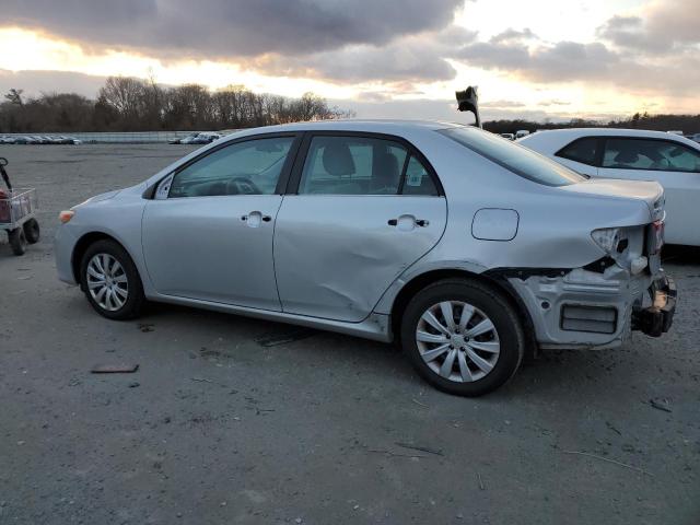  TOYOTA COROLLA 2013 Srebrny