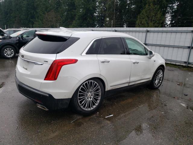  CADILLAC XT5 2017 White