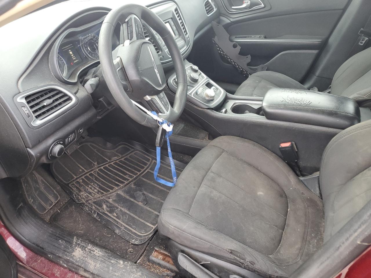 2015 Chrysler 200 - Image 7
