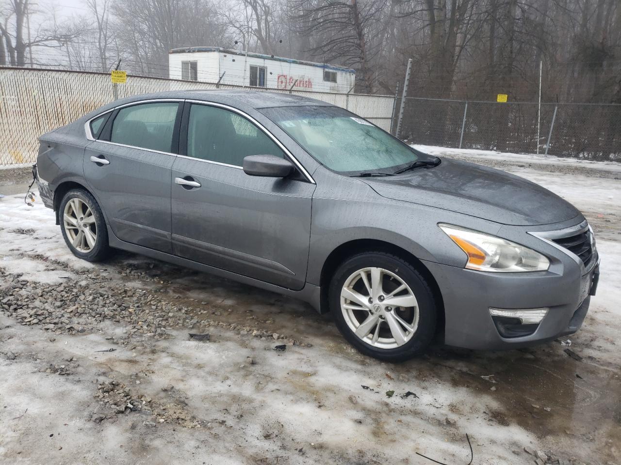 2014 Nissan Altima - Image 4