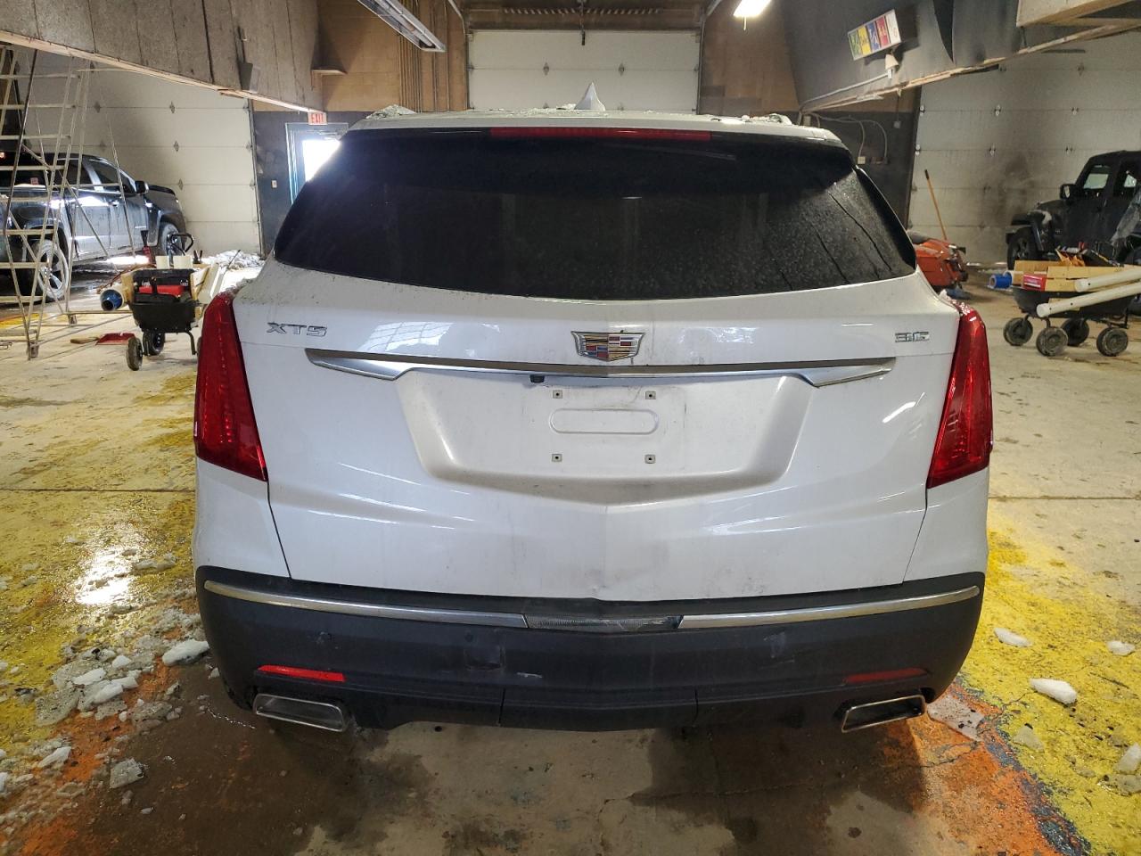2019 Cadillac XT5 - Image 6