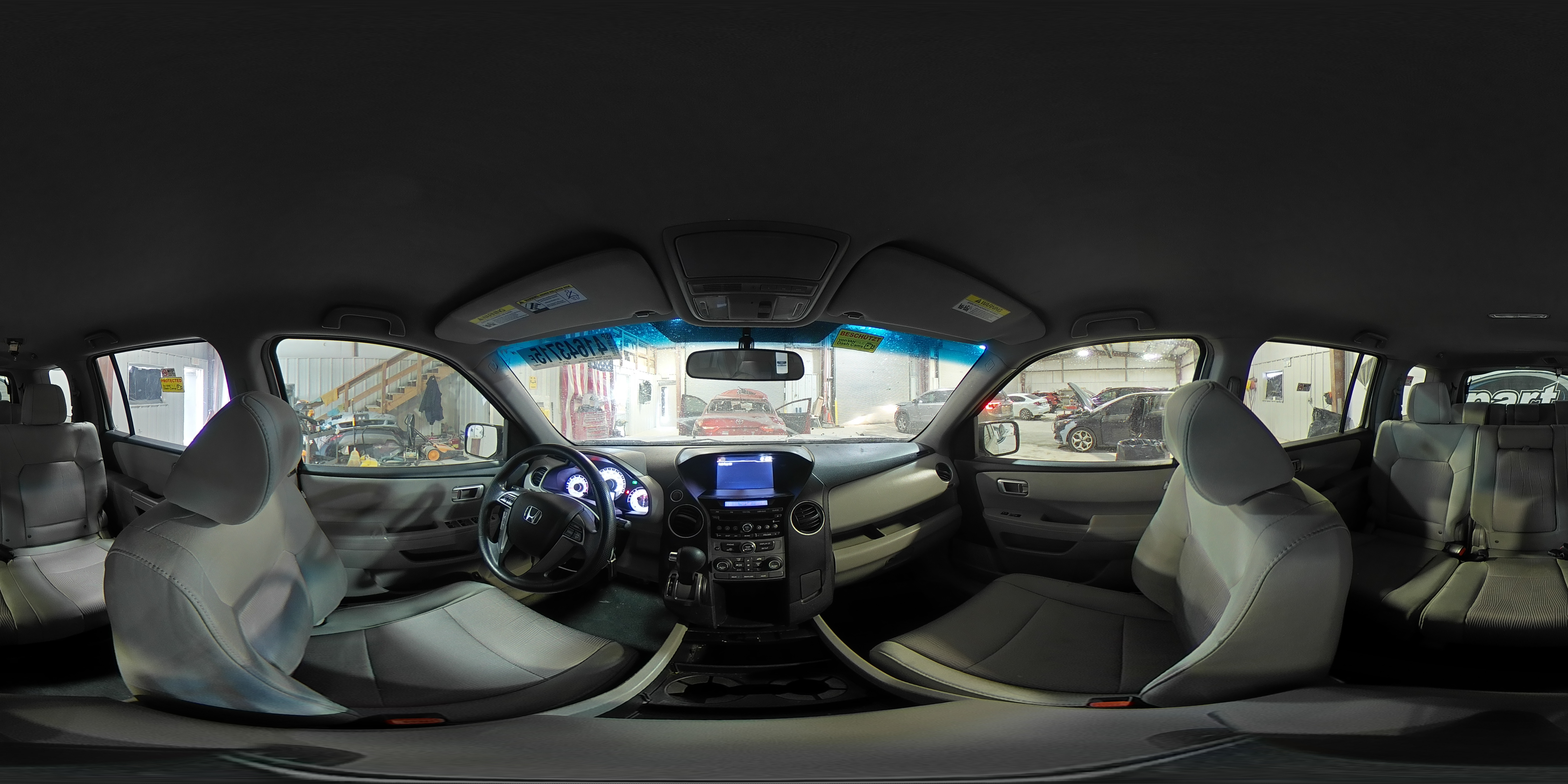 2014 Honda Pilot - Image 15