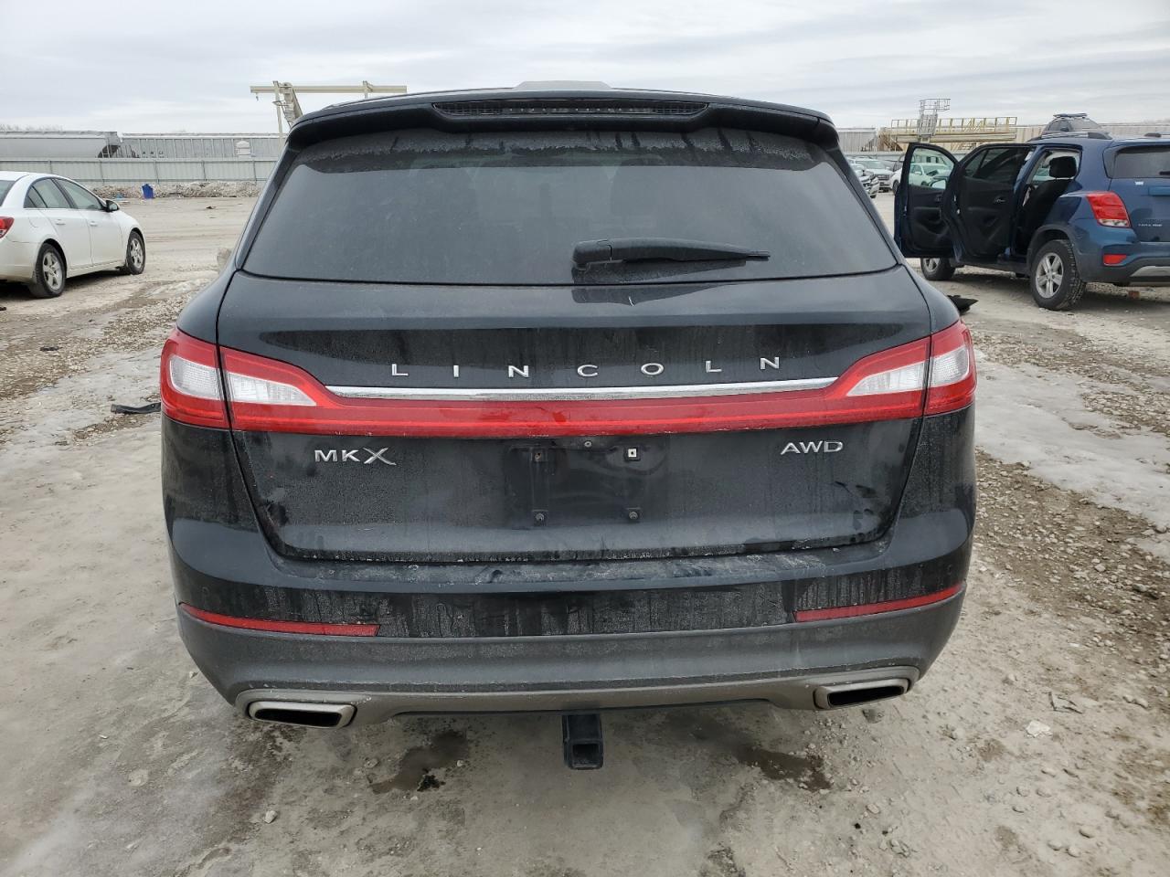 2016 Lincoln MKX - Image 6
