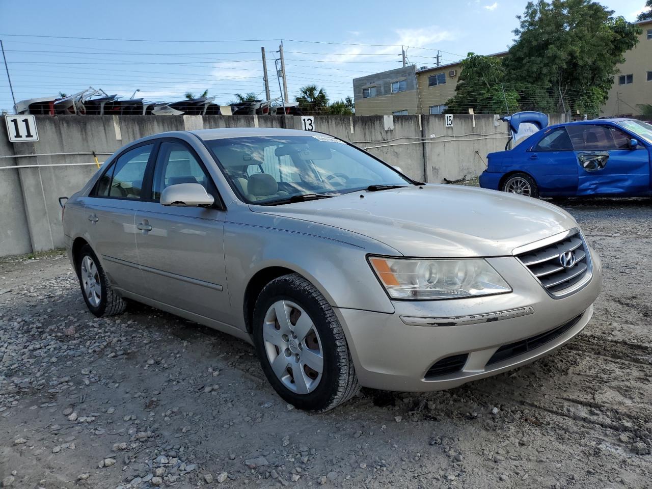2009 Hyundai Sonata - Image 4