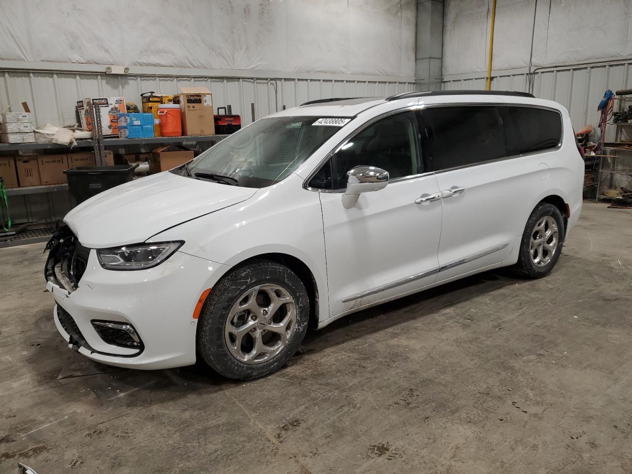 2022 Chrysler Pacifica - Image 1