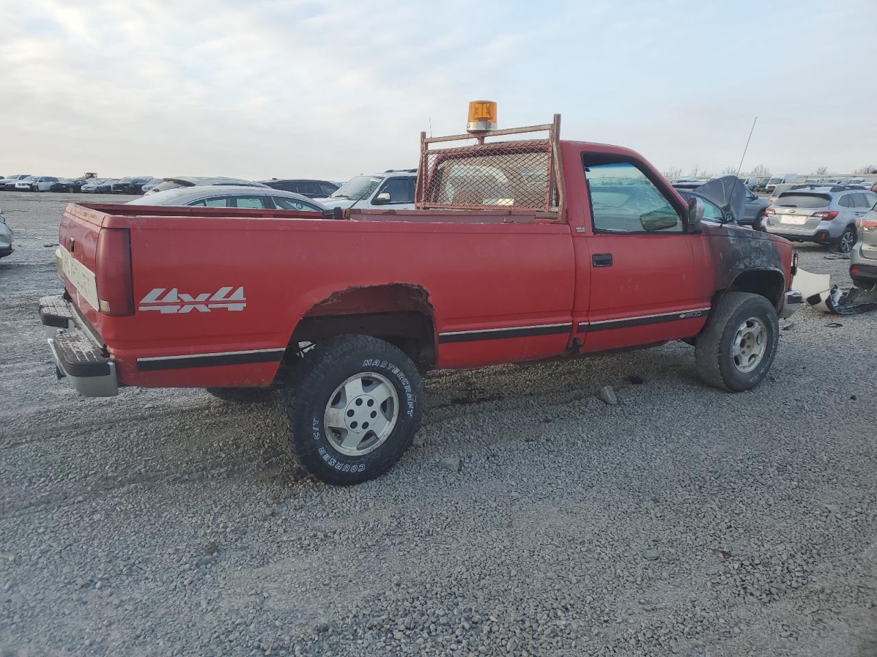 1994 Chevrolet GMT-400 - Image 3