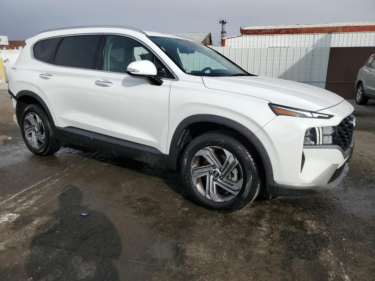 2023 Hyundai Santa Fe - Image 4