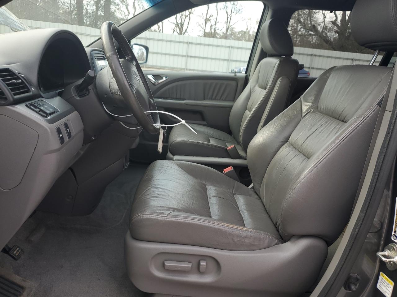 2010 Honda Odyssey - Image 7