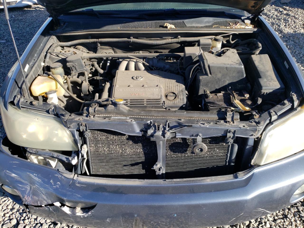2003 Toyota Highlander - Image 12