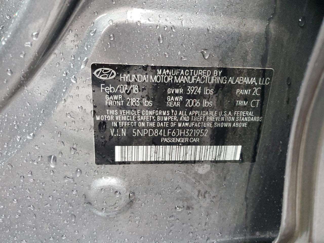 2018 Hyundai Elantra - Image 14