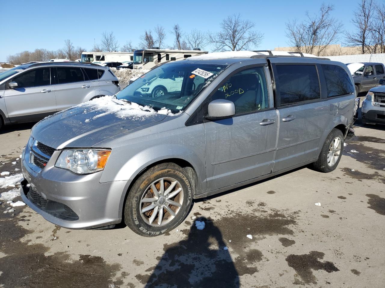 2015 Dodge Caravan - Image 1