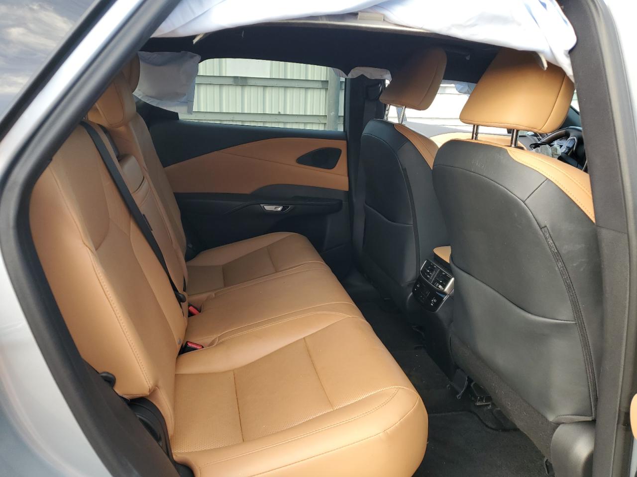 2024 Lexus RX - Image 12