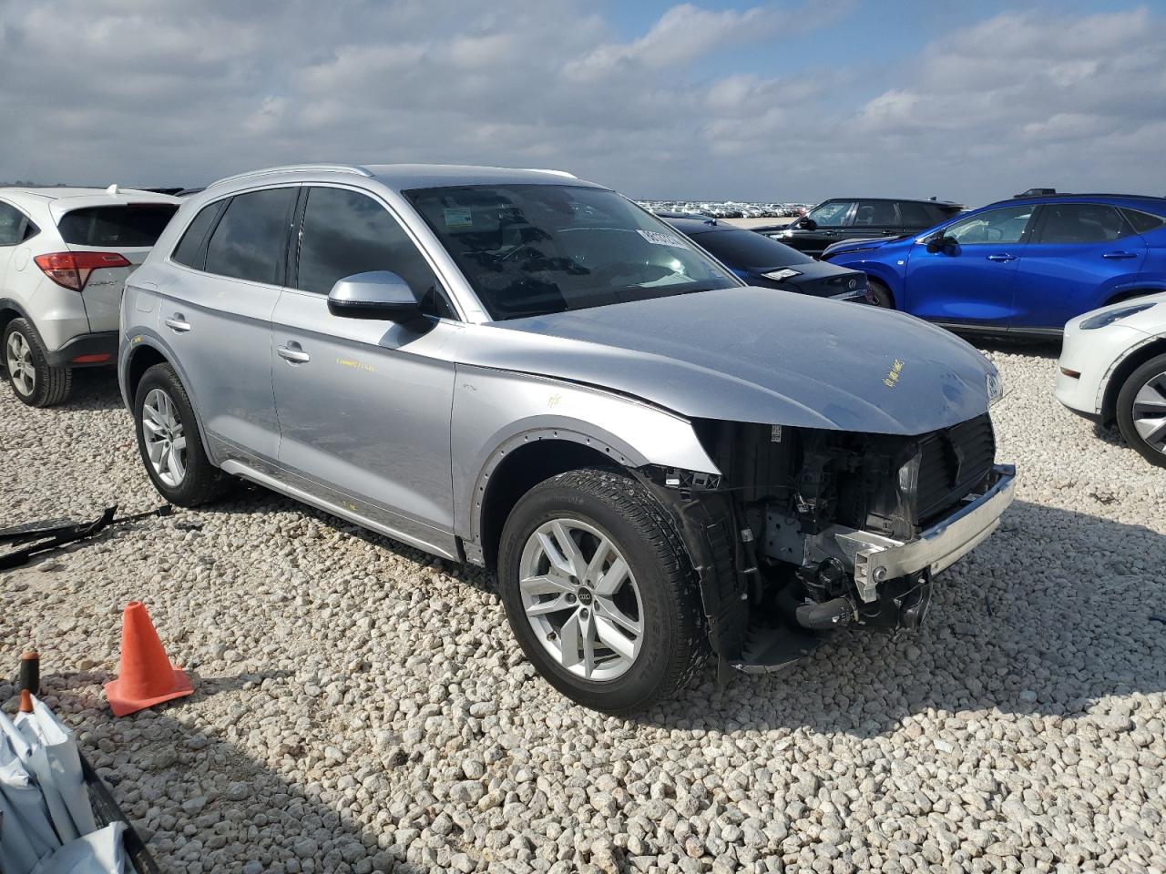 2023 Audi Q5 - Image 4
