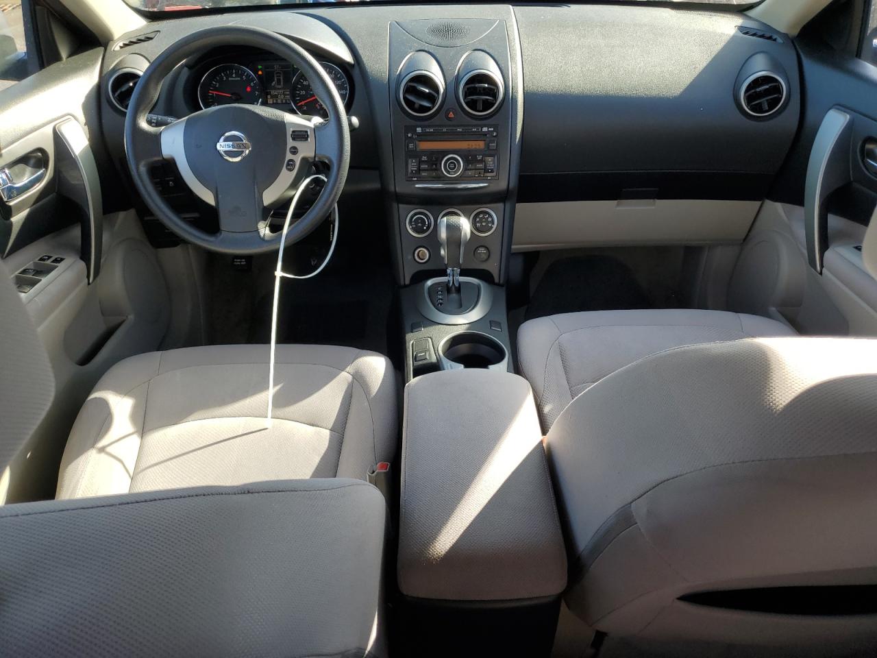 2013 Nissan Rogue - Image 8