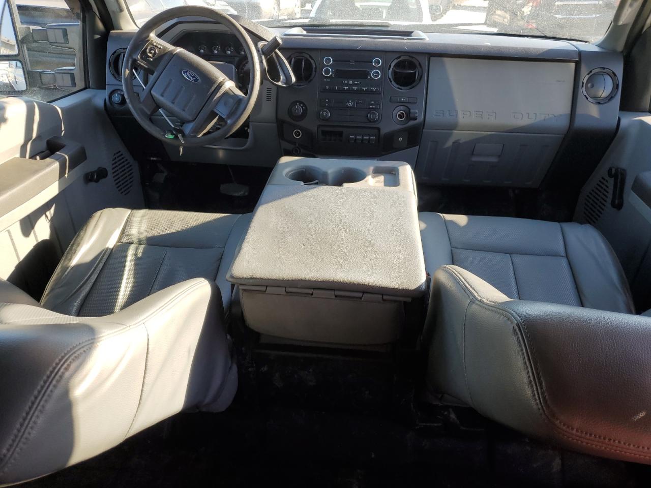 2016 Ford F250 - Image 8