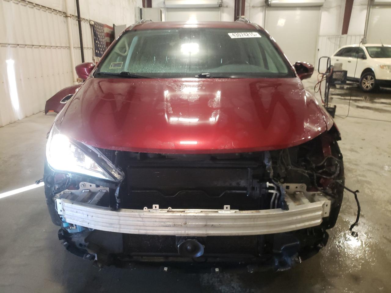 2018 Chrysler Pacifica - Image 5