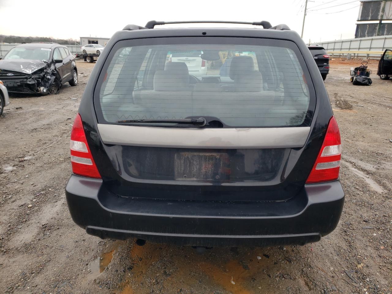 2004 Subaru Forester - Image 6
