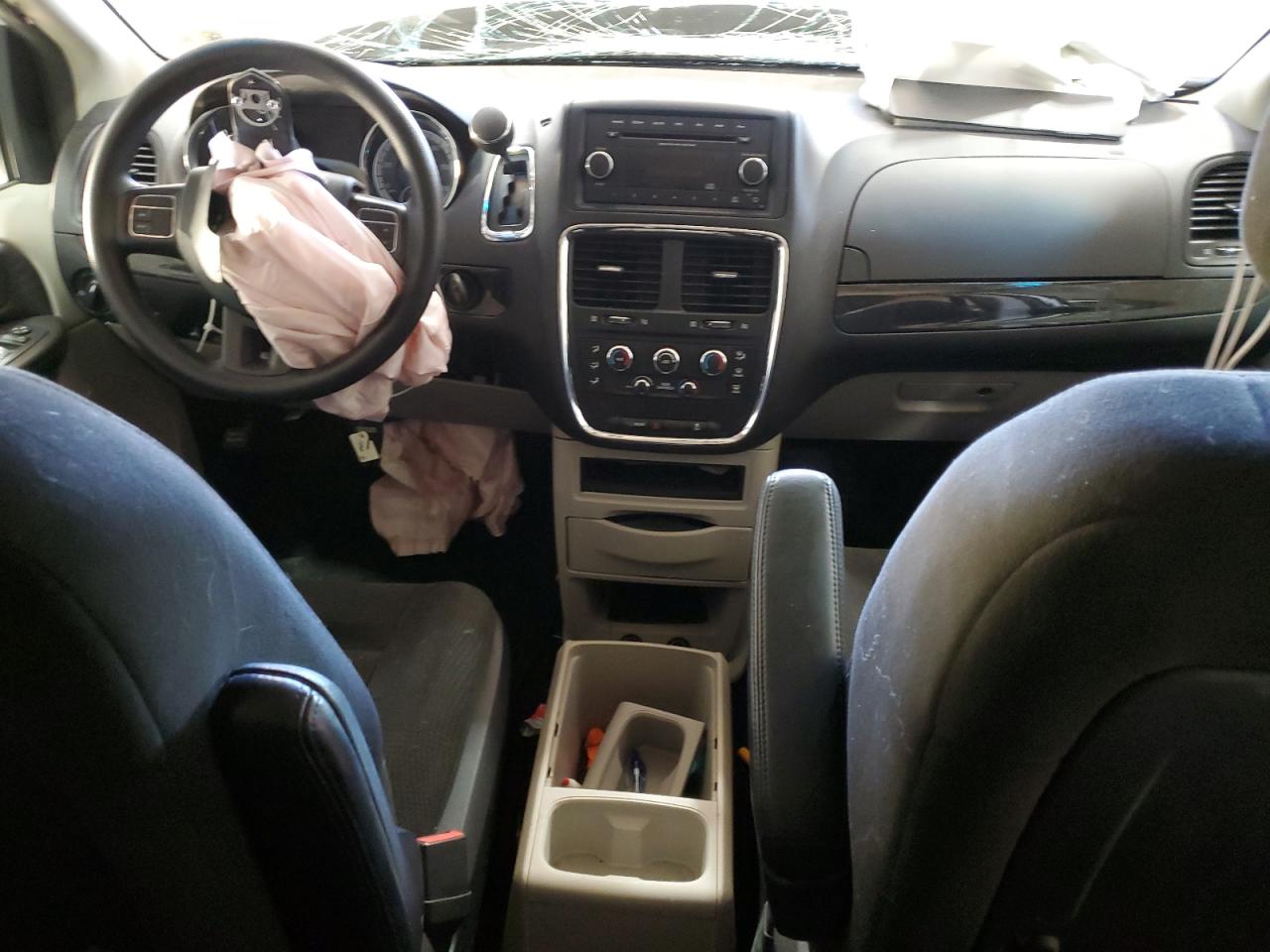2016 Dodge Caravan - Image 8