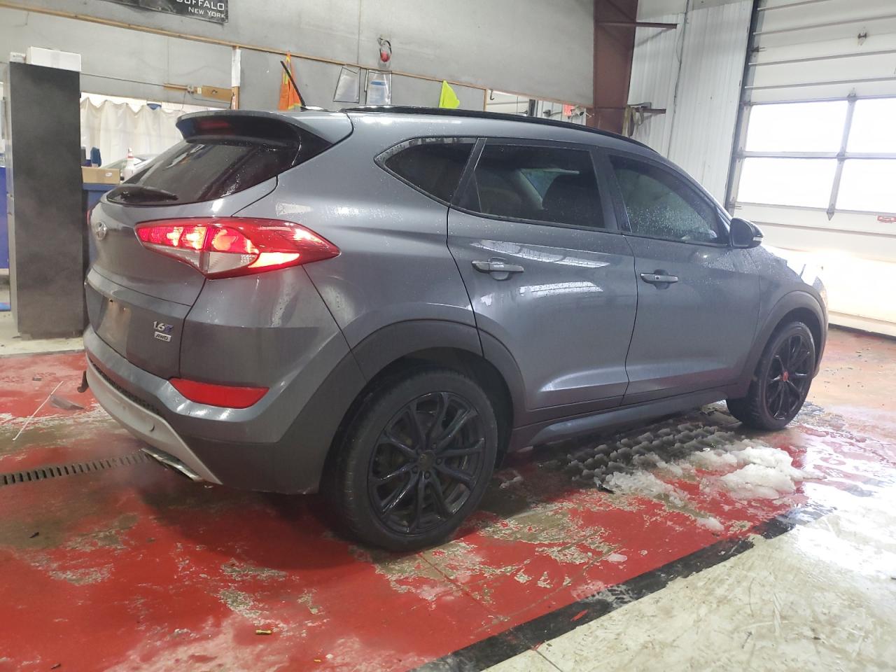 2017 Hyundai Tucson - Image 3
