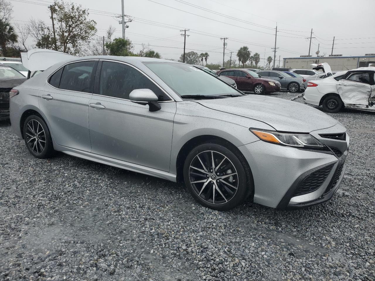 2023 Toyota Camry - Image 4