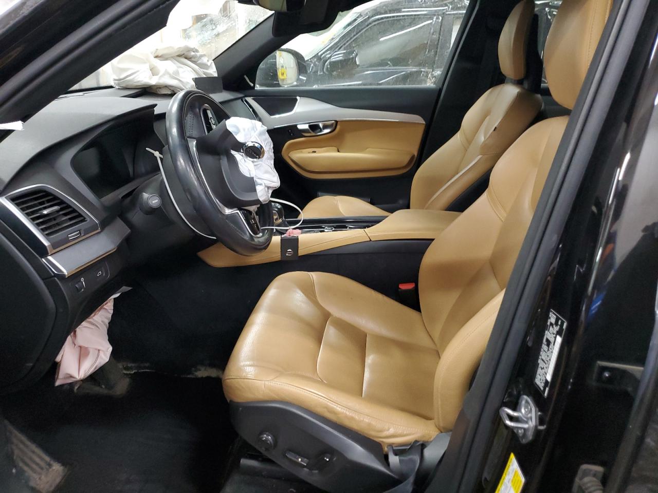 2018 Volvo XC90 - Image 7