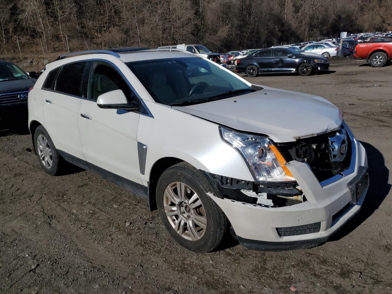 2015 Cadillac SRX - Image 4