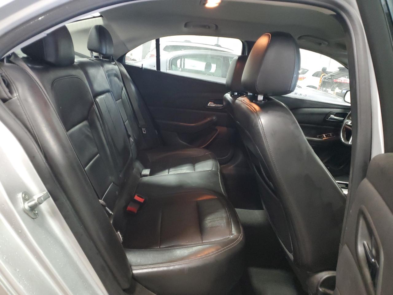 2013 Chevrolet Malibu - Image 11