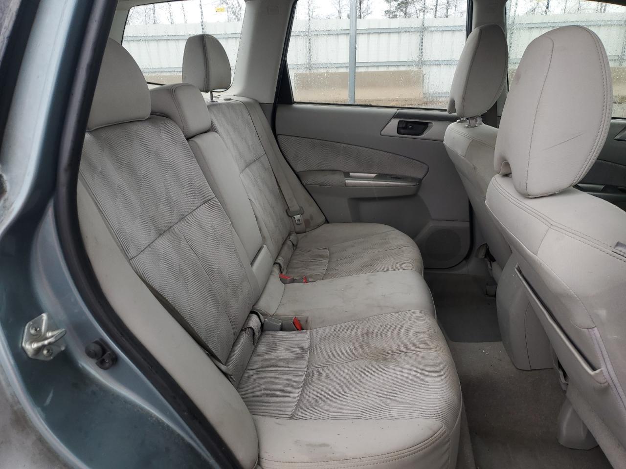 2010 Subaru Forester - Image 10