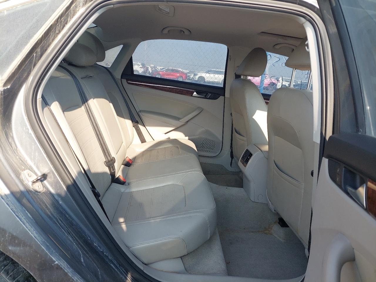 WVWCR7A35DC036730 - 2013 VOLKSWAGEN PASSAT - #87516585