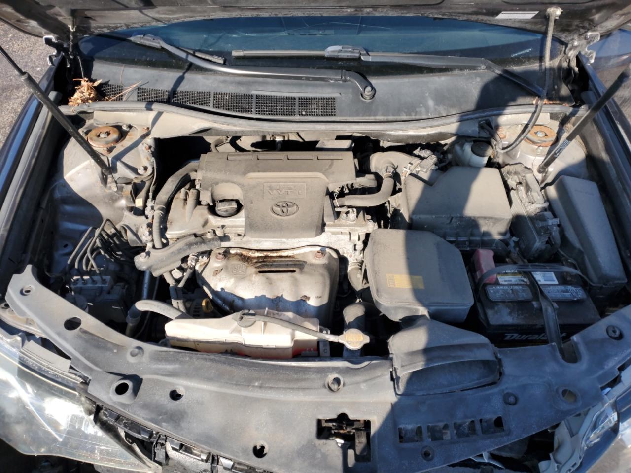 2014 Toyota Camry - Image 13