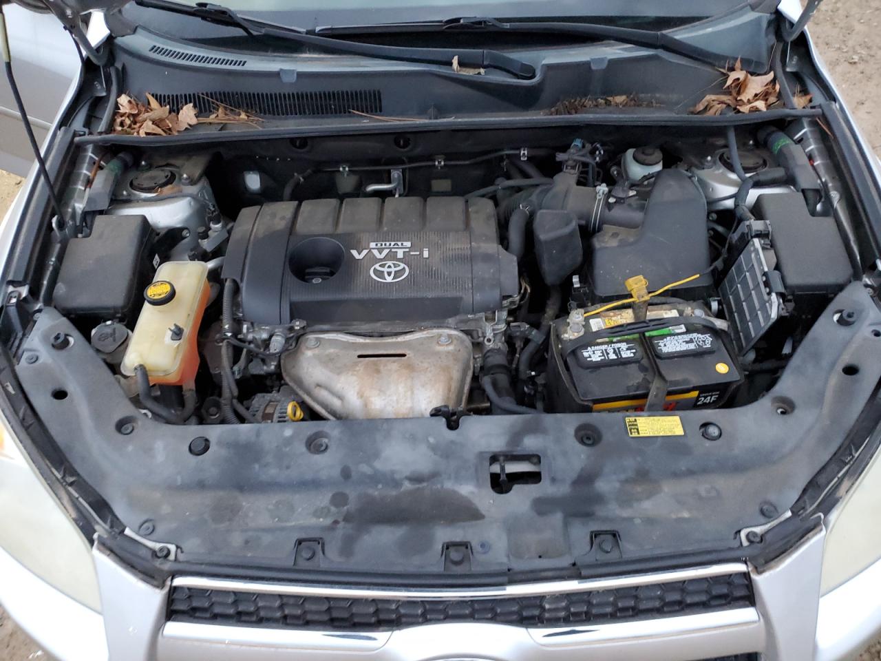 2010 Toyota RAV 4 - Image 11