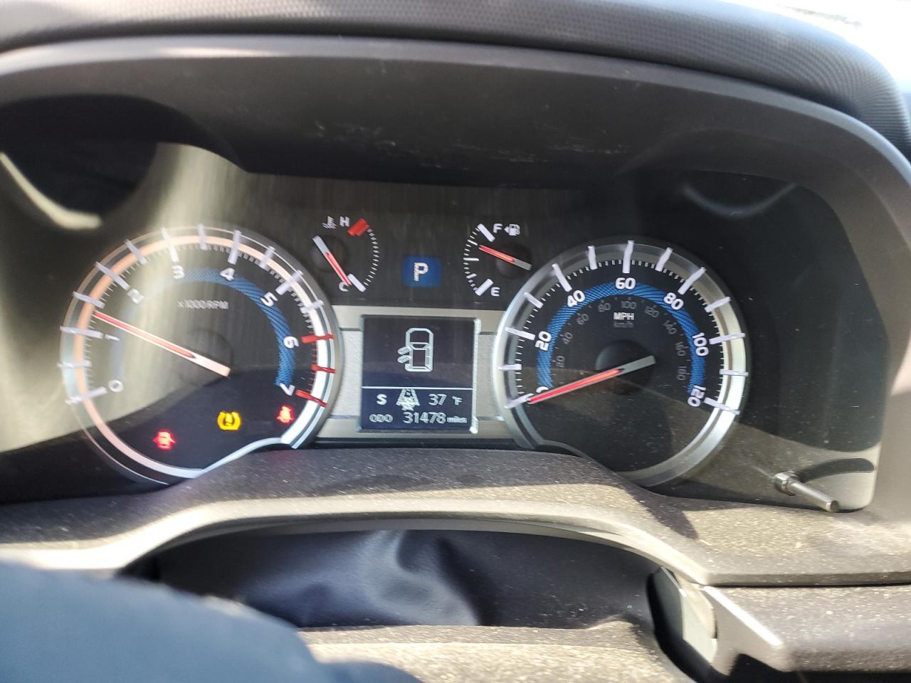 JTEBU5JR9J5516817 TOYOTA 4RUNNER 2018