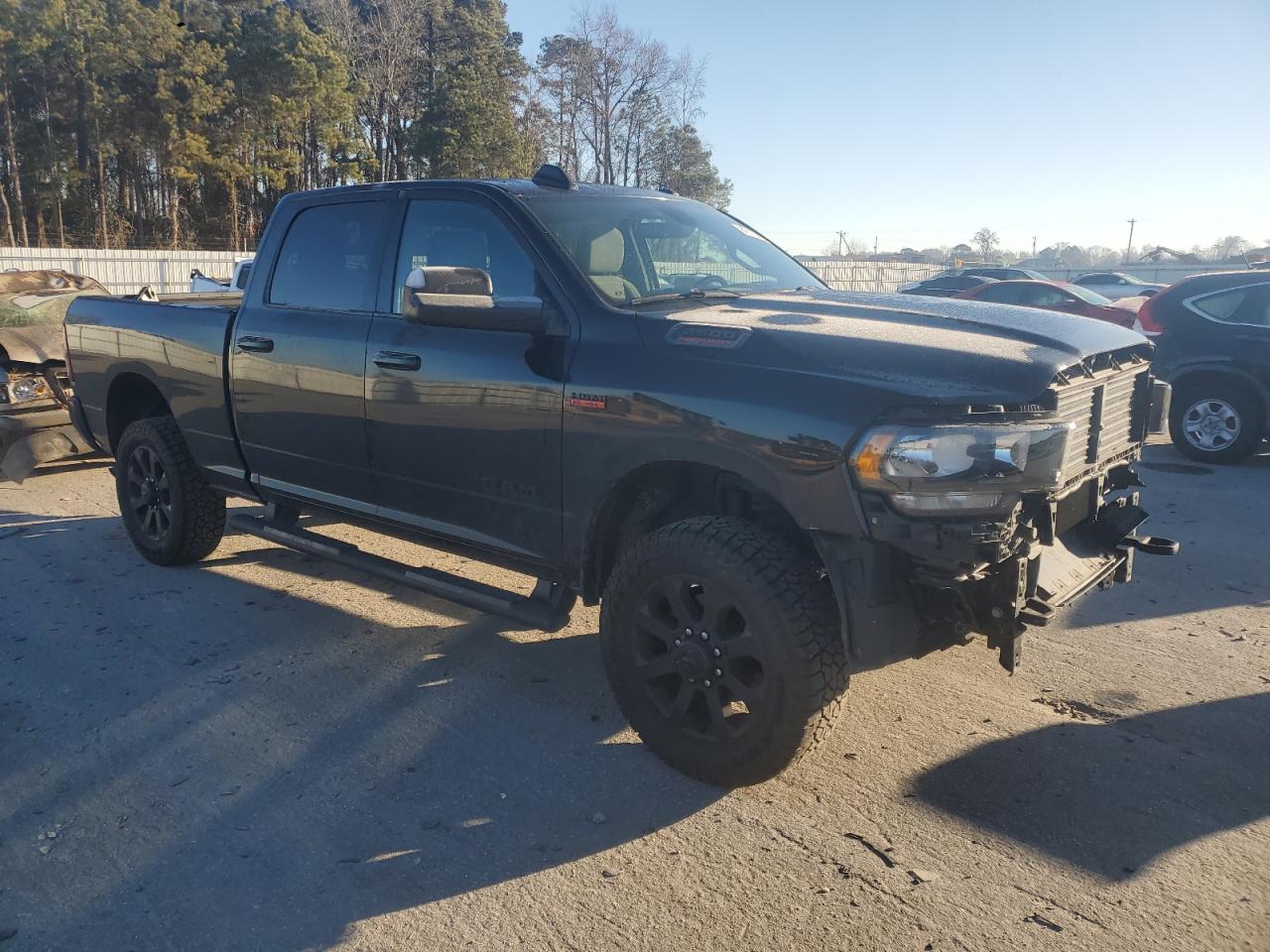 2022 RAM 2500 - Image 4