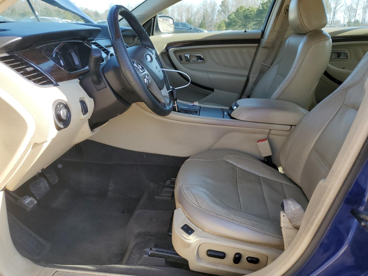 2013 Ford Taurus - Image 7